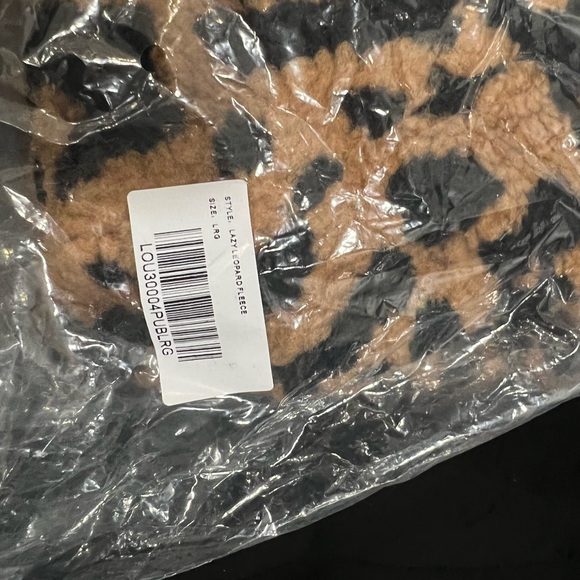 Lazy Oaf. L. Leopard - Picture 12 of 14